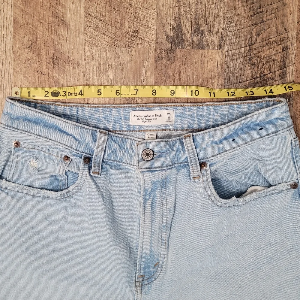 Abercrombie & Fitch The 90s High Rise Relaxed Distressed Women's Jeans Curve Lov - Picture 6 of 10